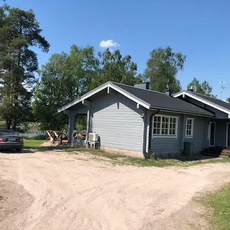 Annas * Hausjarvi